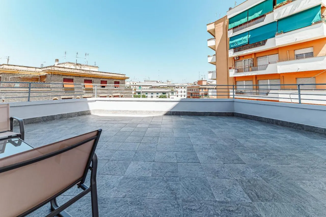 Roof Terrace In Rome - Piazza Bologna Lägenhet