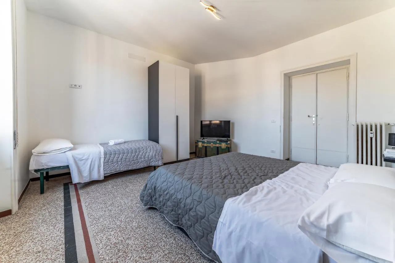 Roof Terrace In Rome - Piazza Bologna Apartment 0*,  Italy